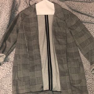 Houndstooth blazer